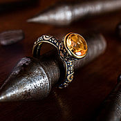 Серебряное кольцо со звездчатым рубином "Karmir khaghogh"