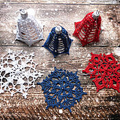 Сувениры и подарки handmade. Livemaster - original item A set of bells and snowflakes knitted in a tricolor box. Handmade.
