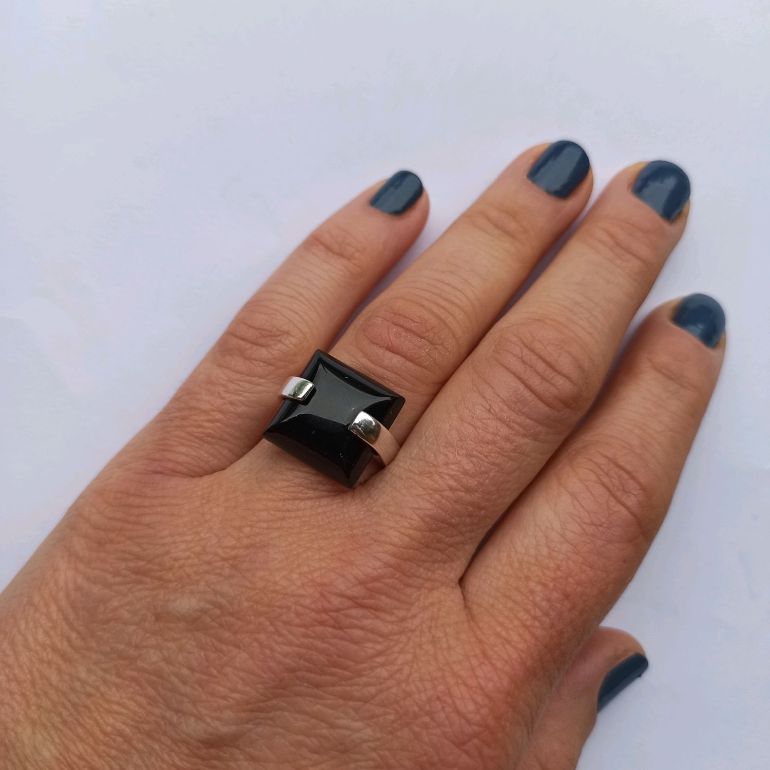 ring square stone