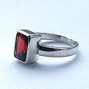 Украшения handmade. Livemaster - original item Ring with garnet 