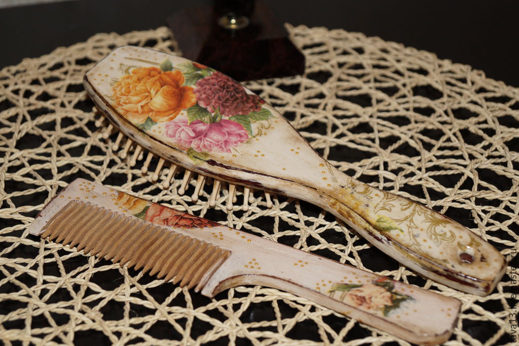 Расчески "Королевские розы" в интернет-магазине Ярмарка Мастеров по ...