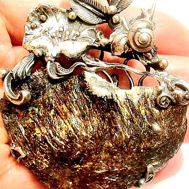 Украшения ручной работы. Ярмарка Мастеров - ручная работа Кулон Астрофиллит Апатиты камень подвеска украшение. Handmade.