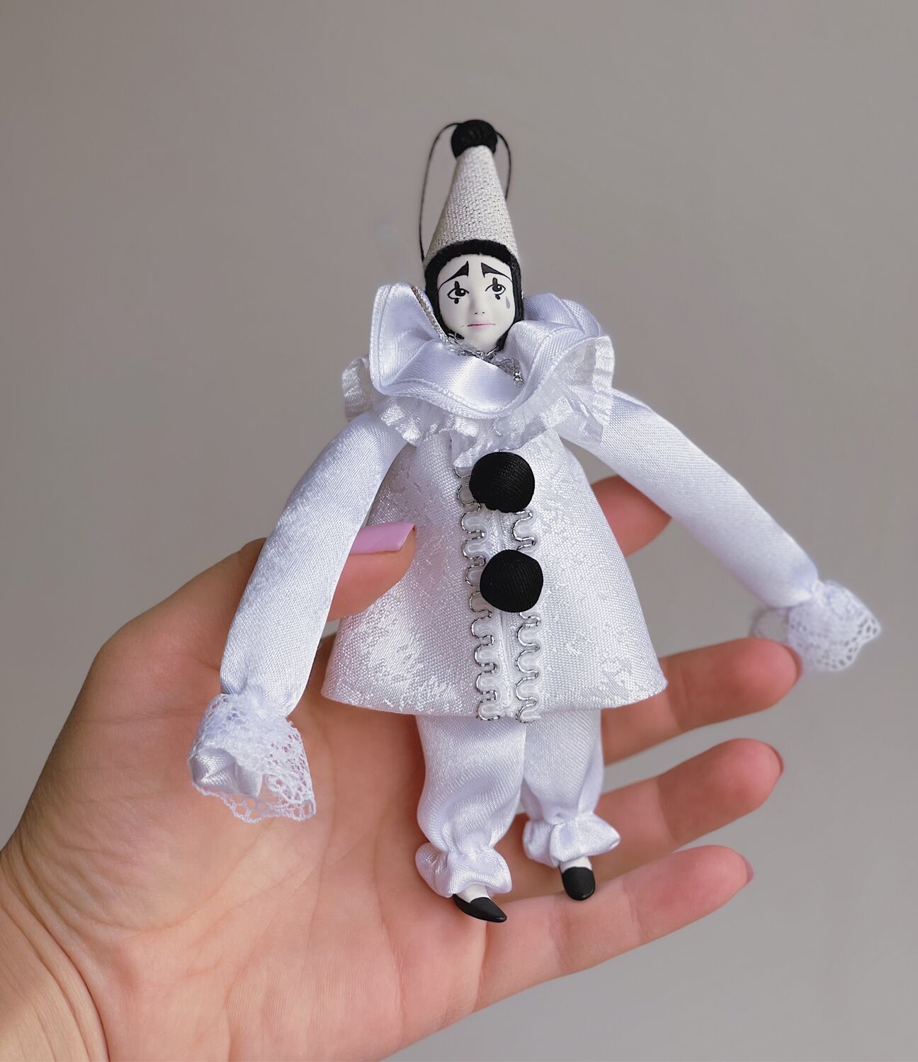Пьеро игрушка на ёлку , 16 см, Интерьерная кукла, Москва,  Фото №1