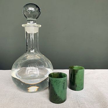 Посуда ручной работы. Ярмарка Мастеров - ручная работа Нефритовая стопка. Handmade.