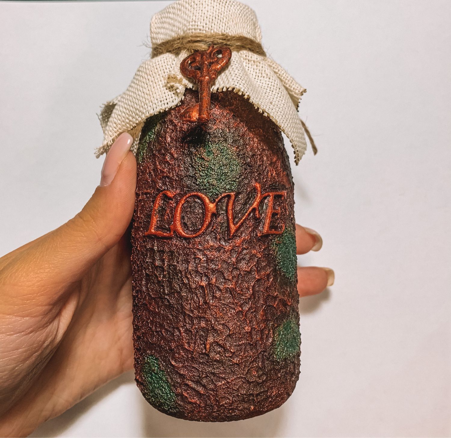 бутыль красноярск. производитель пластиковой тары. бутыль из темного стекла на 10 л с крышкой. бутыль лоза, 5 л (сулия). бутыль красноярск.