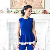 "Синее" - платье из жаккарда с открытой спинкой и кружевом