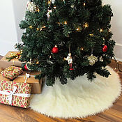 Для дома и интерьера ручной работы. Ярмарка Мастеров - ручная работа Falda de abeto de Piel-alfombra de árbol de Navidad. Handmade.