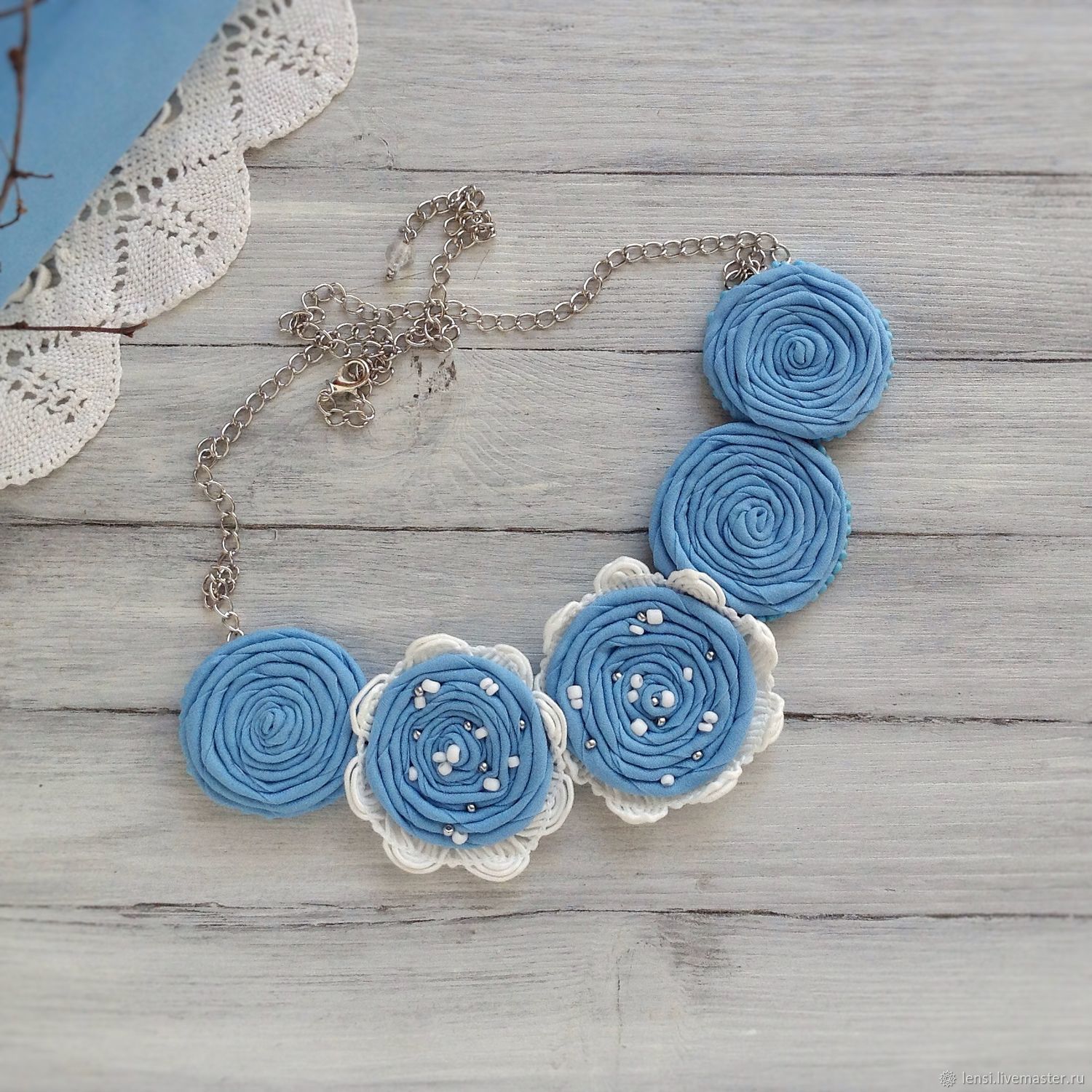 Колье и браслет из ткани комплект голубого цвета в интернет-магазине на ...