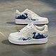 Заказать Кроссовки белые Nike Air Force 1 унисекс,кастом, ручная роспись, волна. Olgavolgoart. Роспись одежды и обуви. Кастом. Ярмарка Мастеров. . Кроссовки Фото №3