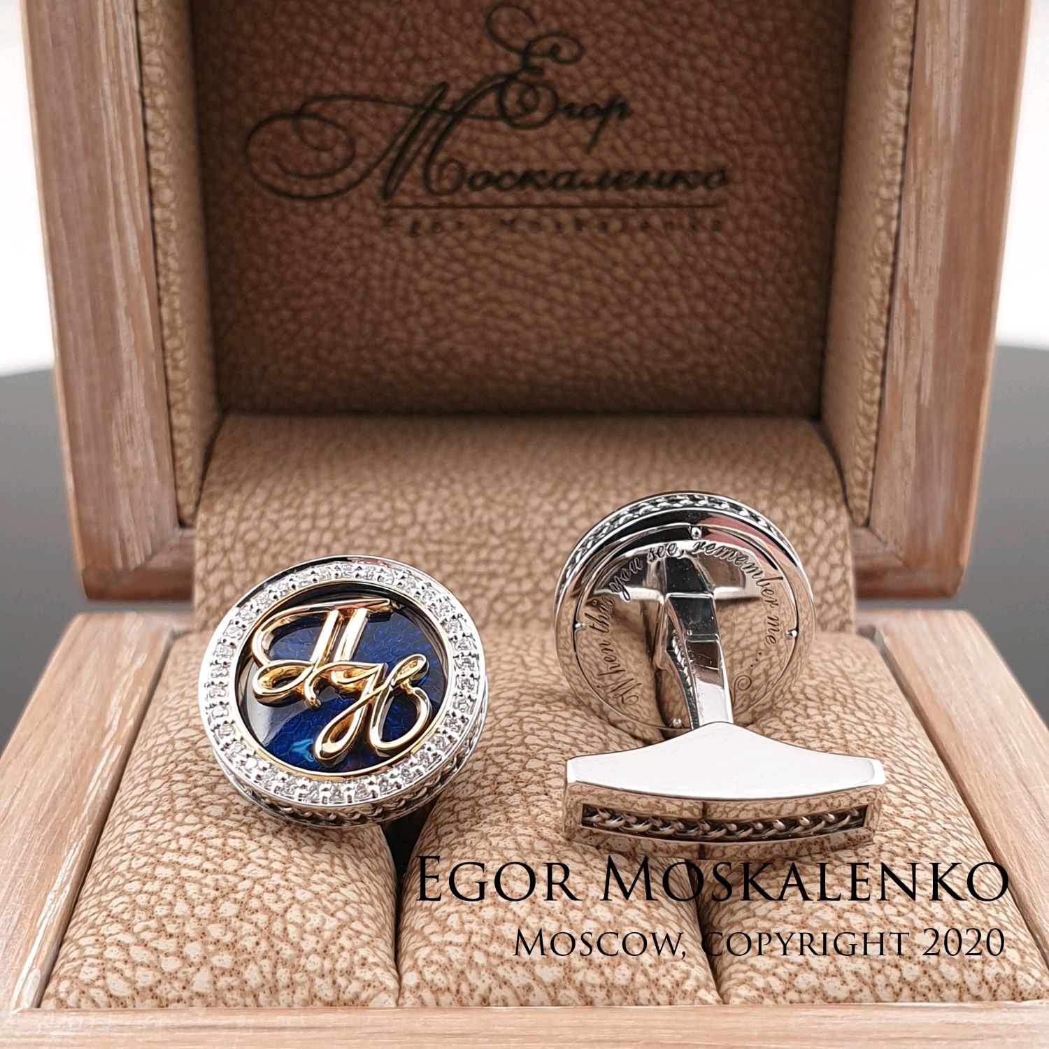 Золотые запонки с инициалами заказчика на заказ в интернет-магазине ...