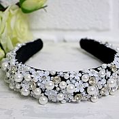 Украшения handmade. Livemaster - original item Black headband with flowers and pearls. Handmade.