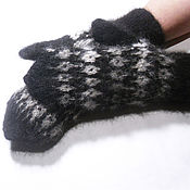 Аксессуары handmade. Livemaster - original item Women`s knitted mittens Berne tricolour. Handmade.