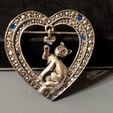 Винтаж ручной работы. Ярмарка Мастеров - ручная работа Винтаж: Брошь .Heart Cat . Американский винтаж. Handmade.