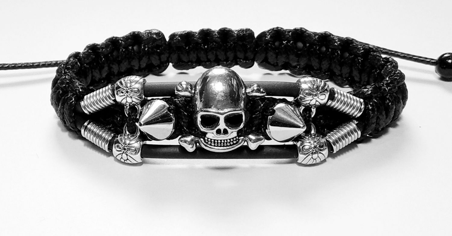 Skull bracelet