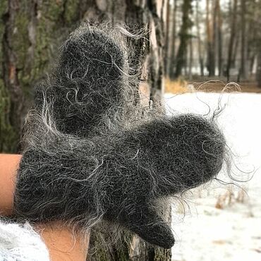 Аксессуары ручной работы. Ярмарка Мастеров - ручная работа Варежки вязаные из козьего пуха, тёплые варежки. Handmade.