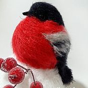 Материалы для творчества handmade. Livemaster - original item Needle cases: Bullfinches - needle cases. Handmade.