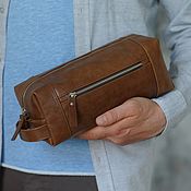 Сумки и аксессуары handmade. Livemaster - original item Men`s dressing case made of genuine leather (Caramel). Handmade.