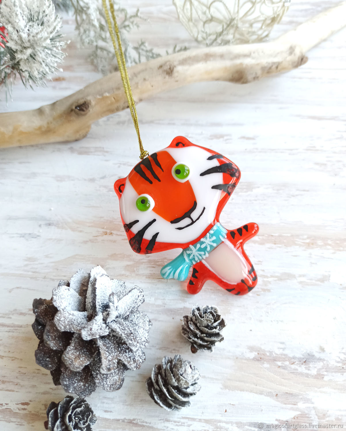  Christmas decoration made of glass Tiger, symbol of 2022, Year of the Tiger, Khabarovsk,  Фото №1