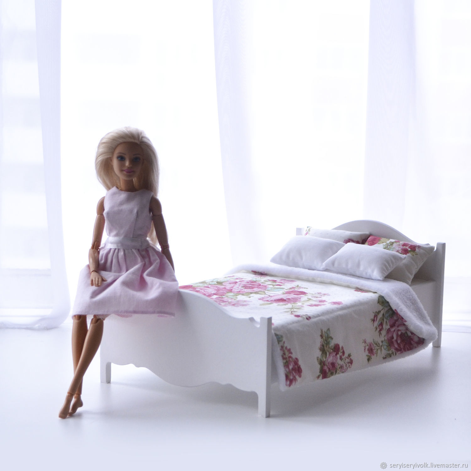Конструктор «Кровать для кукол типа Barbie»