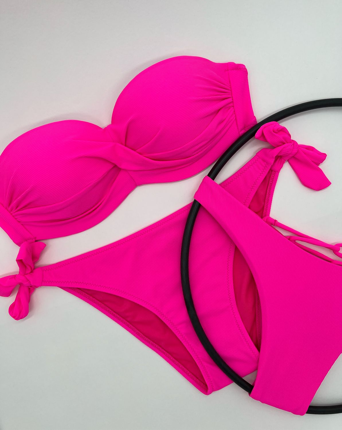 Розовый купальник бандо с двумя трусиками в интернет-магазине на ...