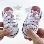 Работы для детей, handmade. Livemaster - original item Booties sneakers for discharge for girls, pink. 0-3 months.. Handmade.