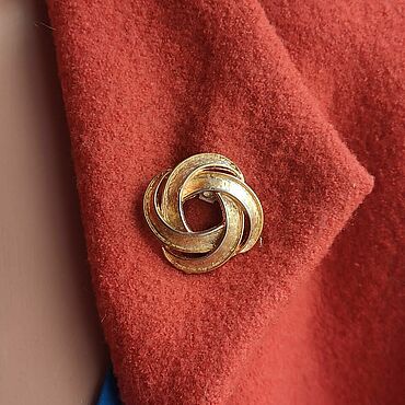 Винтаж ручной работы. Ярмарка Мастеров - ручная работа Винтаж: Laurentian Jewellery Manufacturing. Брошь. ABh20. Handmade.