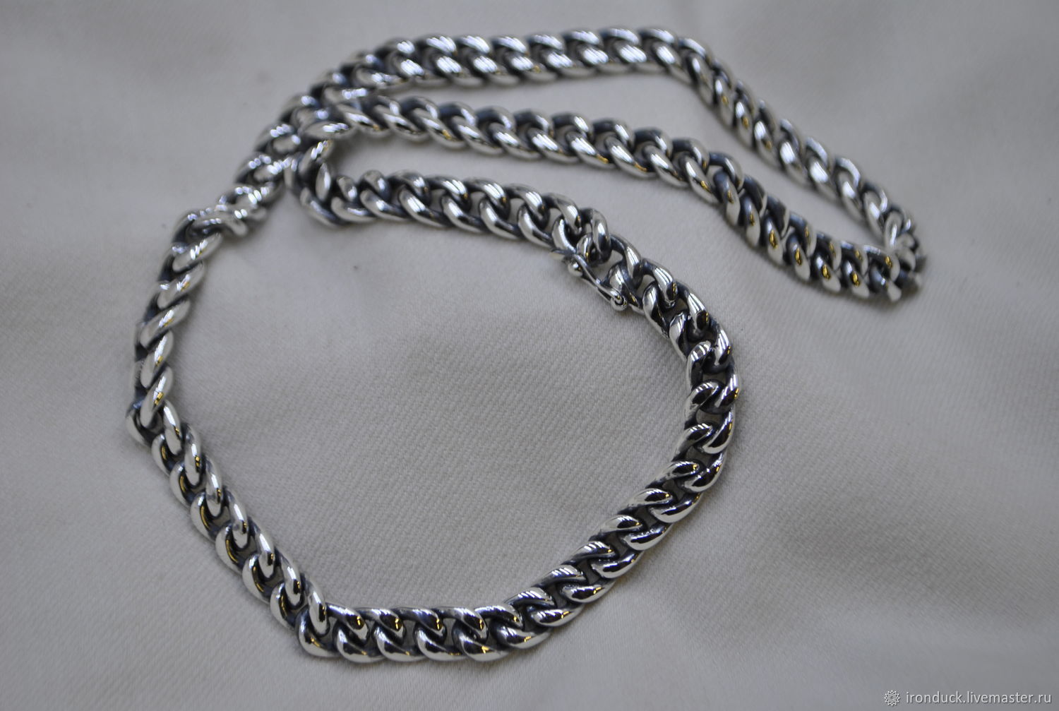 Серебряная цепочка панцирное плетение