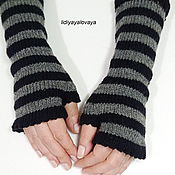 Аксессуары handmade. Livemaster - original item Mitts: Striped knitted mitts in gray and black. Handmade.