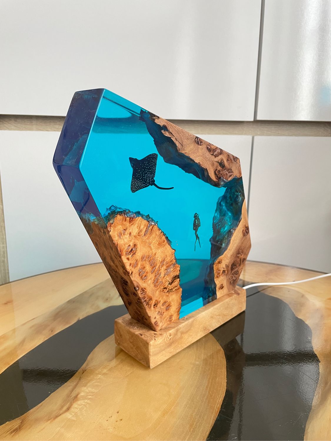 Светильник / Ночник из эпоксидной смолы в интернет-магазине Ярмарка ...