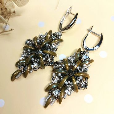 Серьги из чешских бусин Белла-2. . Украшения ручной работы - Ярмарка Мастеров Украшения ручной работы. Ярмарка Мастеров - ручная работа Серьги из чешских бусин Белла-2. Handmade.