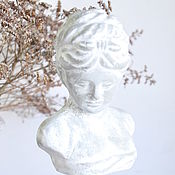 Для дома и интерьера handmade. Livemaster - original item Statuette Bust of a girl on a stand decor Provence. Handmade.