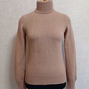 Пуловер оверсайз с V-образной горловиной