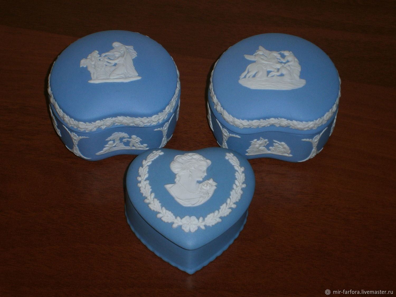 Винтаж: Wedgwood Джаспер Фарфоровая шкатулка с камеей Англия 1970 годы, Шкатулки винтажные, Санкт-Петербург,  Фото №1