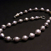 Pearl necklace with garnet and hematite