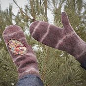 Аксессуары handmade. Livemaster - original item Brown Felted mittens. New Year`s gift to a woman girl grandmother. Handmade.